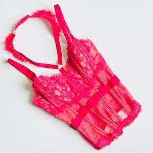 32C Victoria’s Secret red lace corset teddy